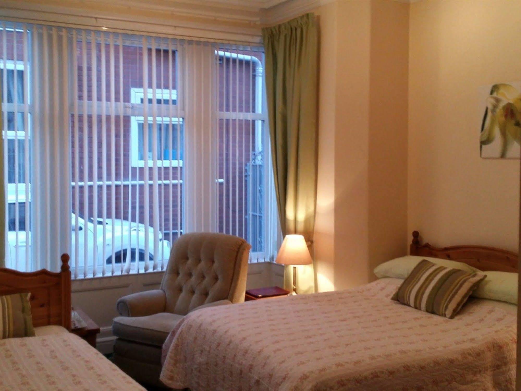 블랙풀 Eden House B&B 외부 사진